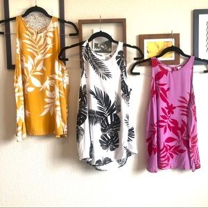 3/$21 Old Navy Printed High Neck Tank M